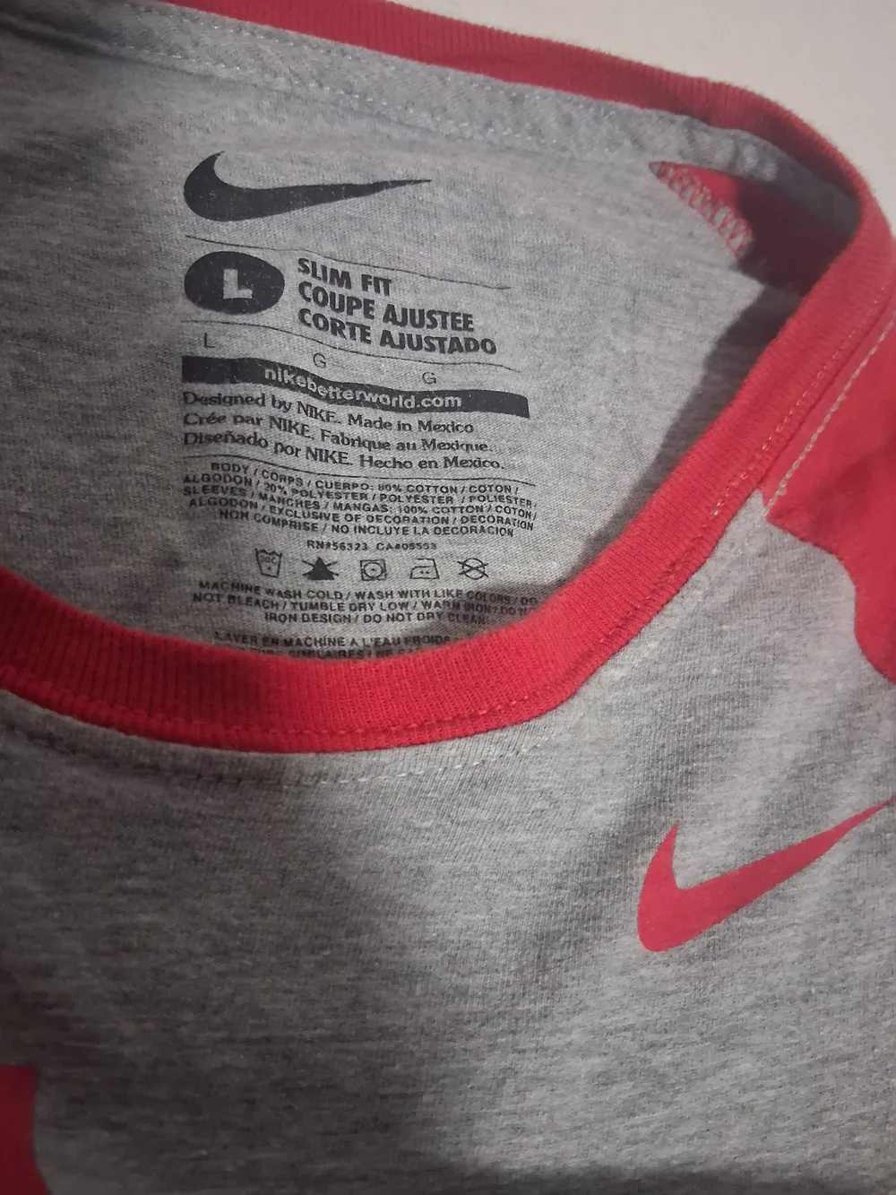 Cardnials Red Embroidered Cap & Grey Nike Tee L. Set Bundle